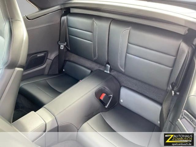 Porsche 911 4 Cabrio Carrera GTS