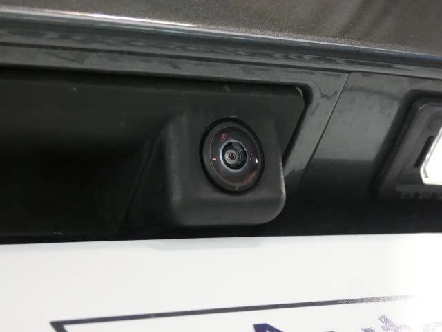 Volkswagen Multivan 2.0 TDI Lang T7