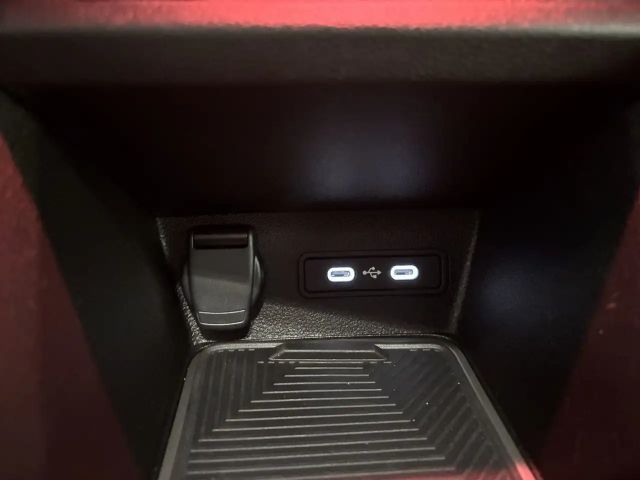 Renault 4 Comfort E-Tech Iconic