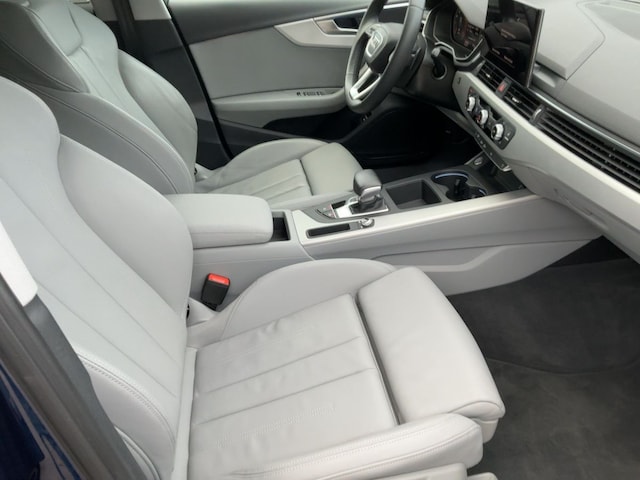 Audi A4 40 TFSI Avant S-Line S-Tronic