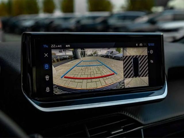 Peugeot 208 100 PK MT6 | 360° | Navi | Dodehoekdet. | Airco...