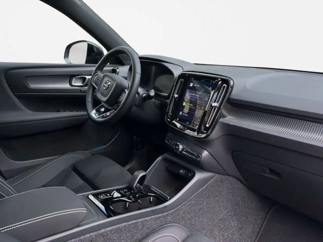 Volvo XC40 Dark Plus