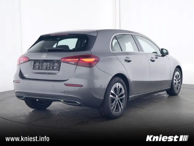 Mercedes-Benz A 180 Hatchback Progressive