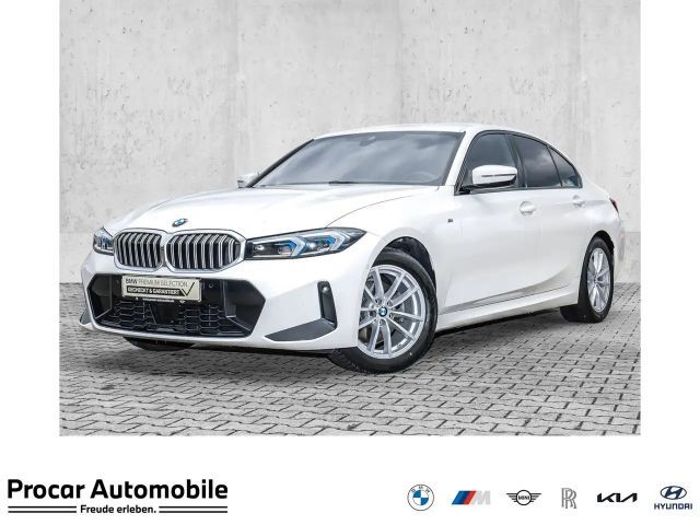 BMW 320 320d M-Sport Sedan xDrive