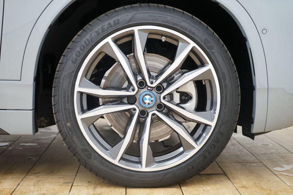 BMW X2 xDrive25e