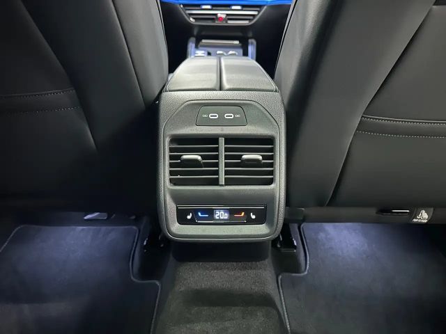 Volkswagen Passat 4Motion R-Line Variant