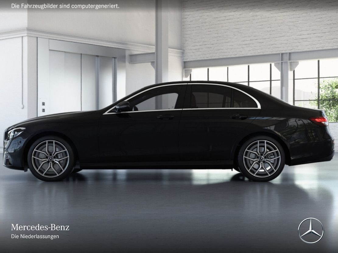 Mercedes-Benz E 300 E 300 e Sedan