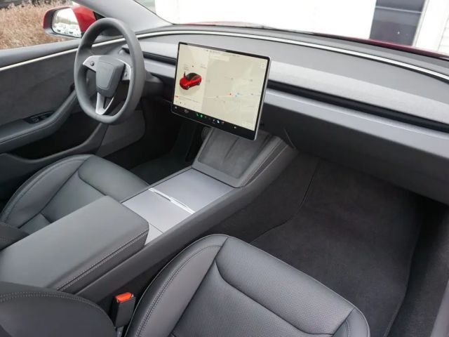 Tesla Model 3 AWD Long Range