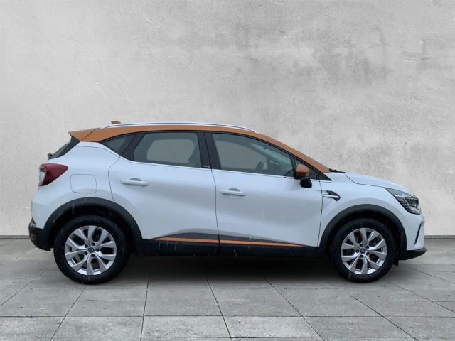 Renault Captur Hybrid Intens