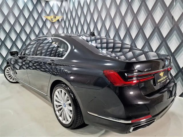BMW 745 Sedan xDrive