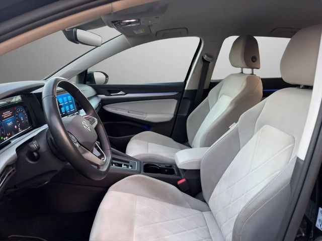 Volkswagen Golf DSG Life Variant