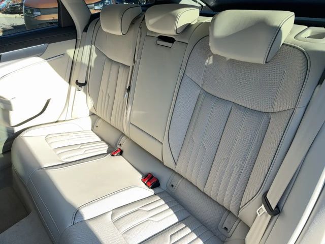 Audi A6 55 TFSI Avant Quattro