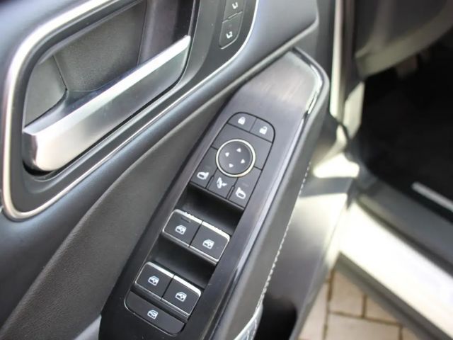 Nissan Qashqai DIG-T Tekna