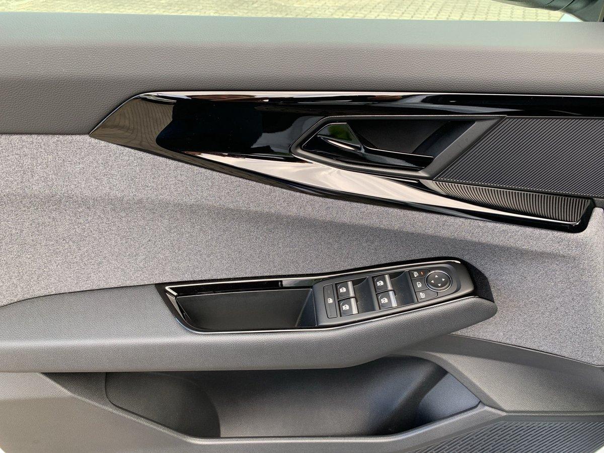 Renault Austral EVOLUTION  MILD HYBRID 160 EDC NAVI+SHZ