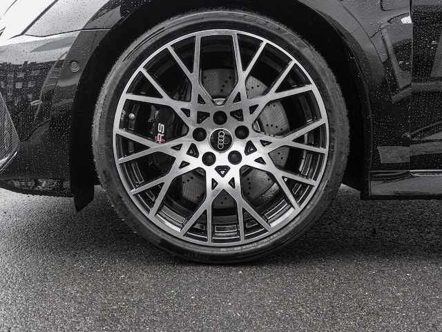 Audi RS3 Quattro S-Tronic Sedan