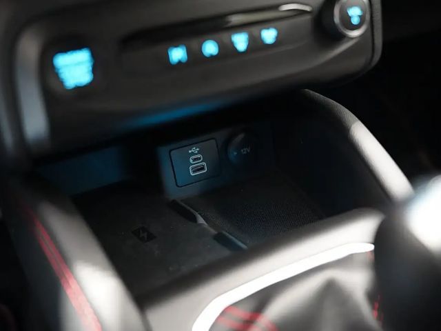 Ford Focus EcoBoost ST Line