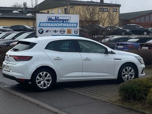 Renault Megane EDC TCe 140 Zen
