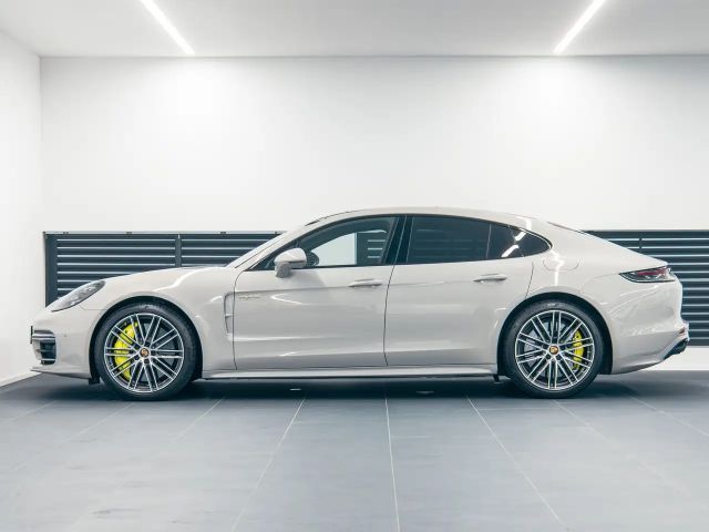 Porsche Panamera E-Hybrid S Turbo