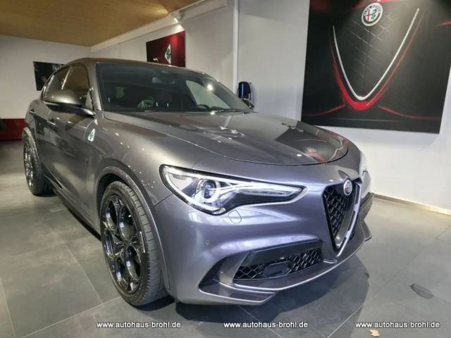 Alfa Romeo Stelvio Q4 Quadrifoglio