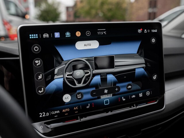 Volkswagen Golf 1.5 eTSI Golf VIII