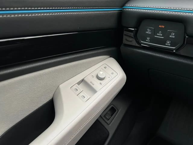 Volkswagen ID.7 IQ.Drive Pro