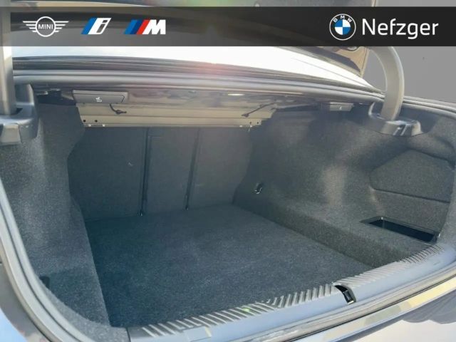 BMW 520 520d M-Sport Sedan