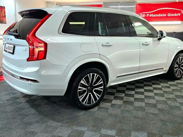 Volvo XC90 AWD T8