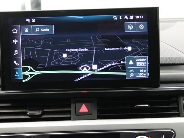 Audi A4 30 TDI S-Tronic Sedan