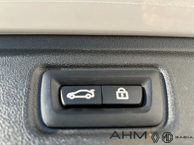 BMW 330 330e Luxury Line Touring