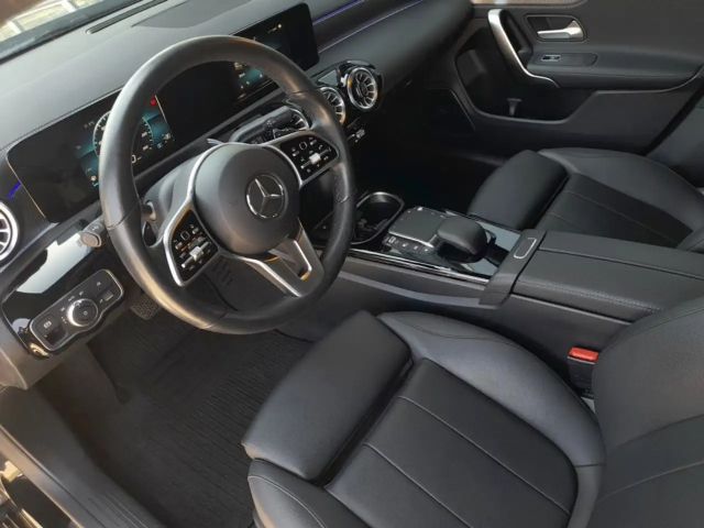 Mercedes-Benz CLA 200 CLA 200 d Shooting Brake