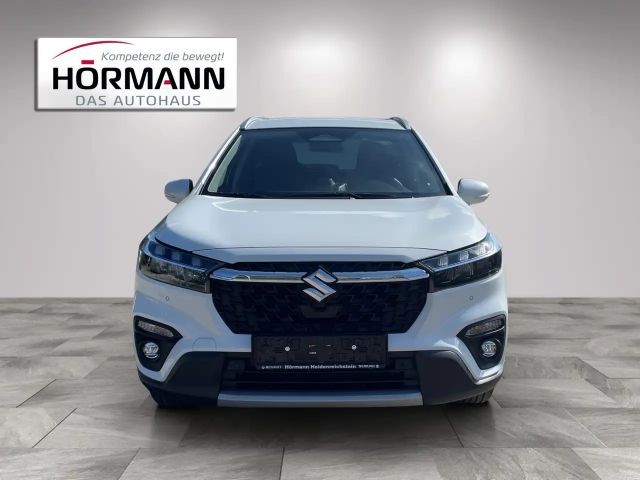 Suzuki S-Cross Hybrid