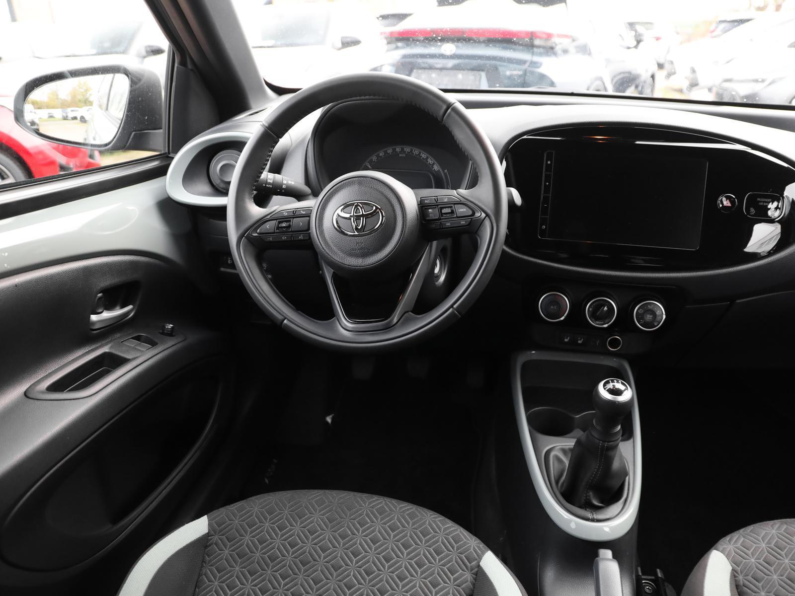 Toyota Aygo X 5-deurs Basis Team D