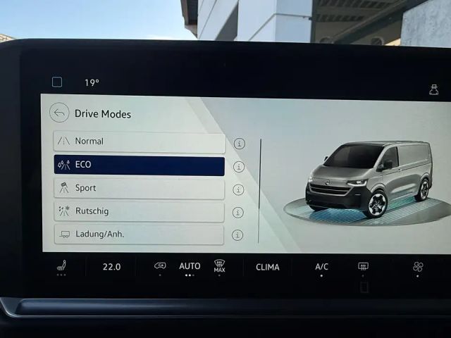 Volkswagen Transporter Lang T7