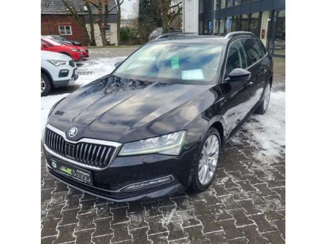 Skoda Superb 2.0 TDI Combi Style Style