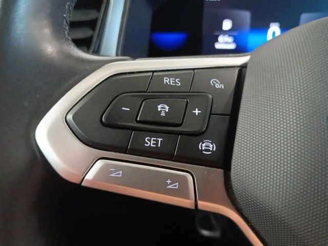 Volkswagen T-Roc DSG Life