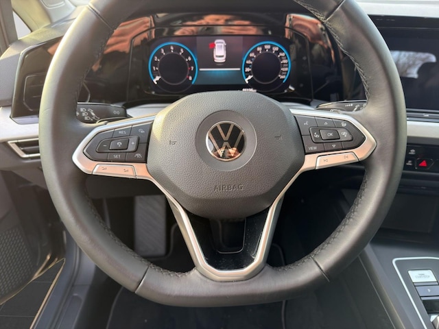 Volkswagen Golf DSG Life Variant