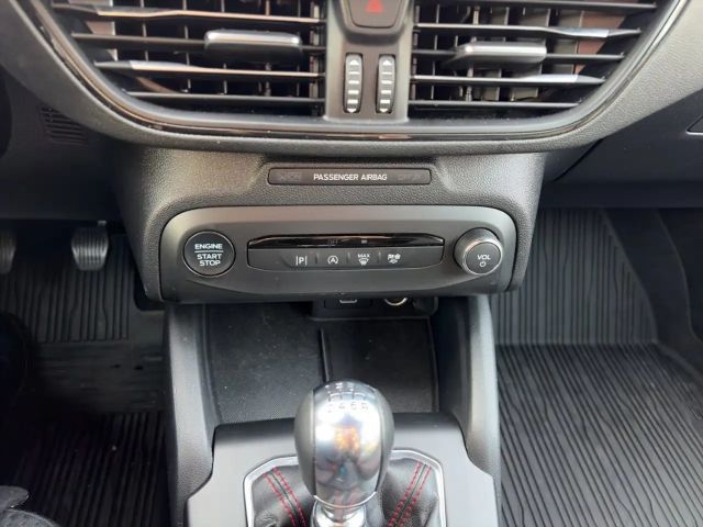 Ford Focus EcoBoost ST Line Wagon