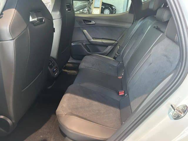 Cupra Leon 1.5 eTSI /Ganzjahresreifen/ Einparkhilfe Klima