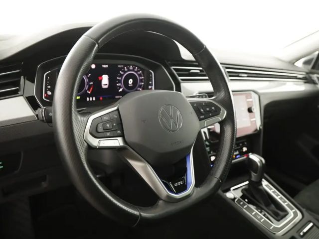 Volkswagen Passat GTE Variant