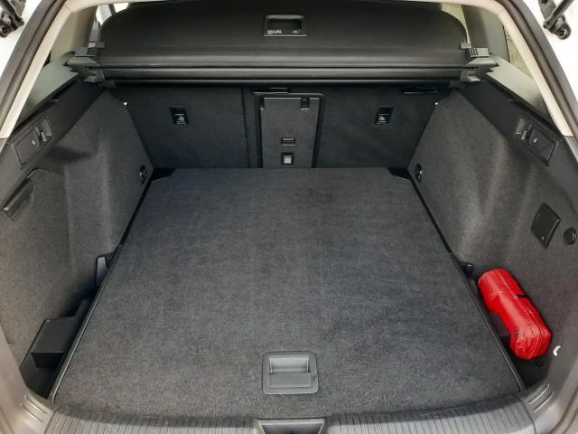 Volkswagen Golf Golf VIII Life Variant