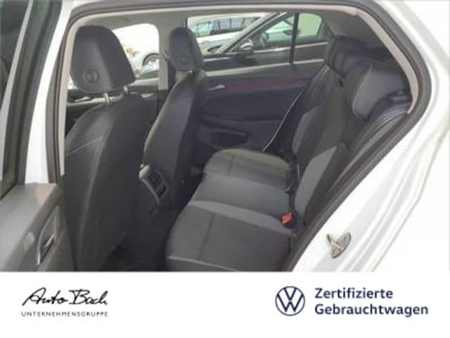 Volkswagen Golf 1.5 eTSI DSG Golf VIII