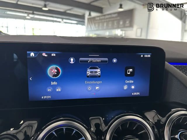 Mercedes-Benz GLA 200 AMG Line