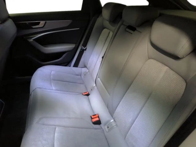 Audi S6 Avant Quattro