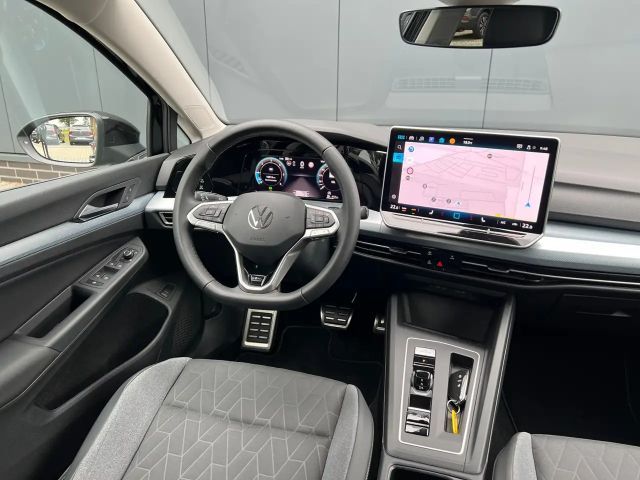 Volkswagen Golf 2.0 TDI DSG Golf VIII Variant