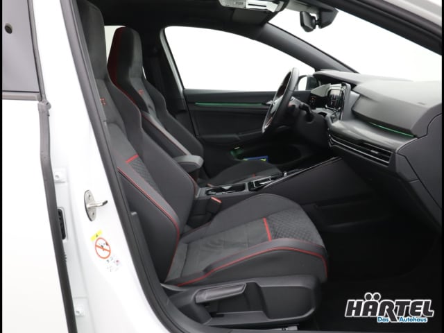 Volkswagen Golf 2.0 TSI GTI Style