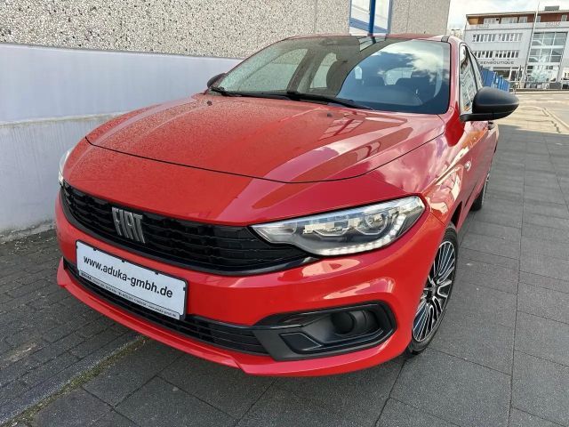 Fiat Tipo RED