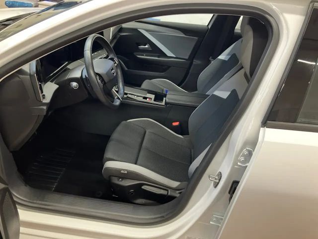 Opel Astra 1.6 Turbo Edition Turbo