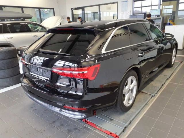 Audi A6 50 TFSI Avant Hybride