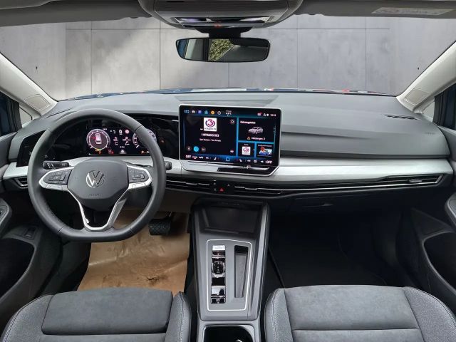 Volkswagen Golf Business DSG Variant