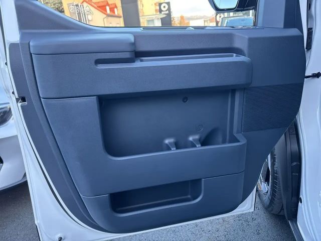 Kia PV5 Passenger Earth Plus